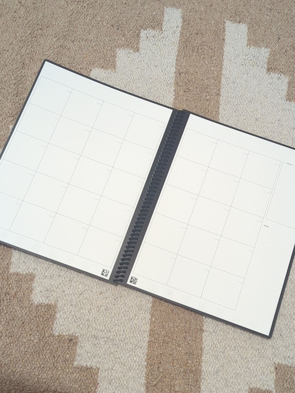 Rocketbook ✏️ Planner + Interchangeable Tablet Bundle - Picture 5 of 8